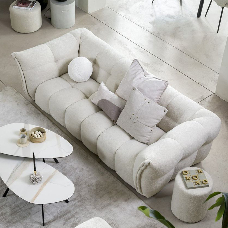 Tạo điểm nhấn cho phòng khách với ghế băng chờ sofa