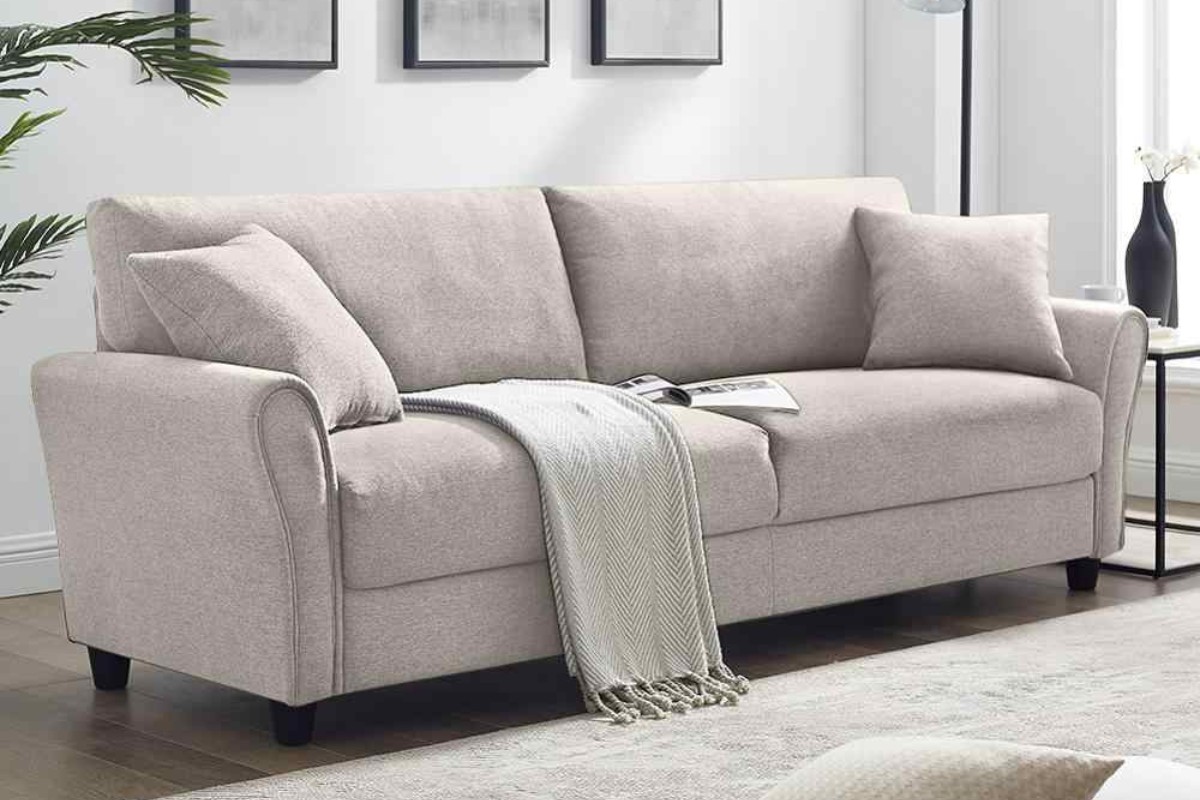 Lý do ga bọc ghế sofa trở thành vật dụng thiết yếu 